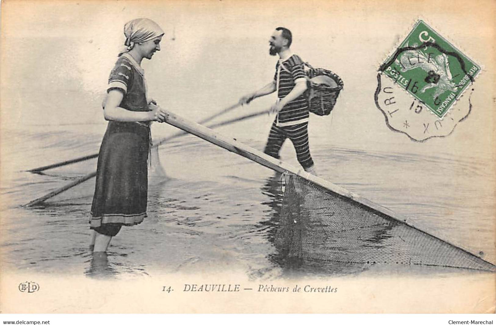 DEAUVILLE - Pêcheurs De Crevettes - Très Bon état - Deauville