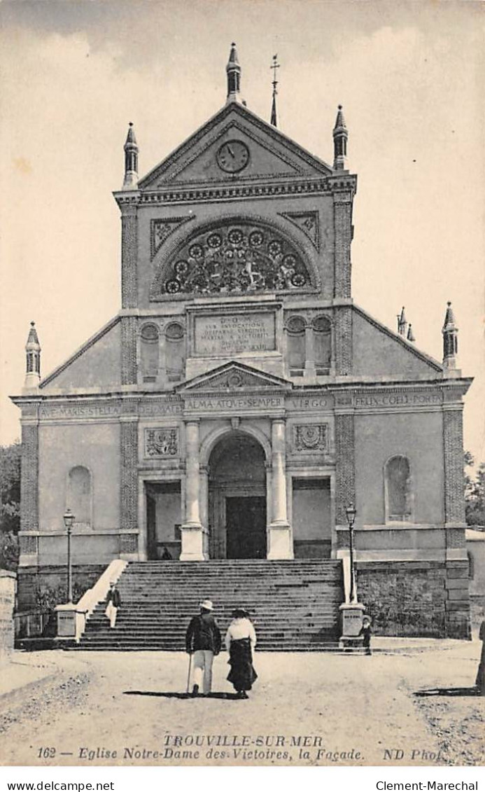 TROUVILLE SUR MER - Eglise Notre Dame Des Victoires - La Façade - Très Bon état - Trouville