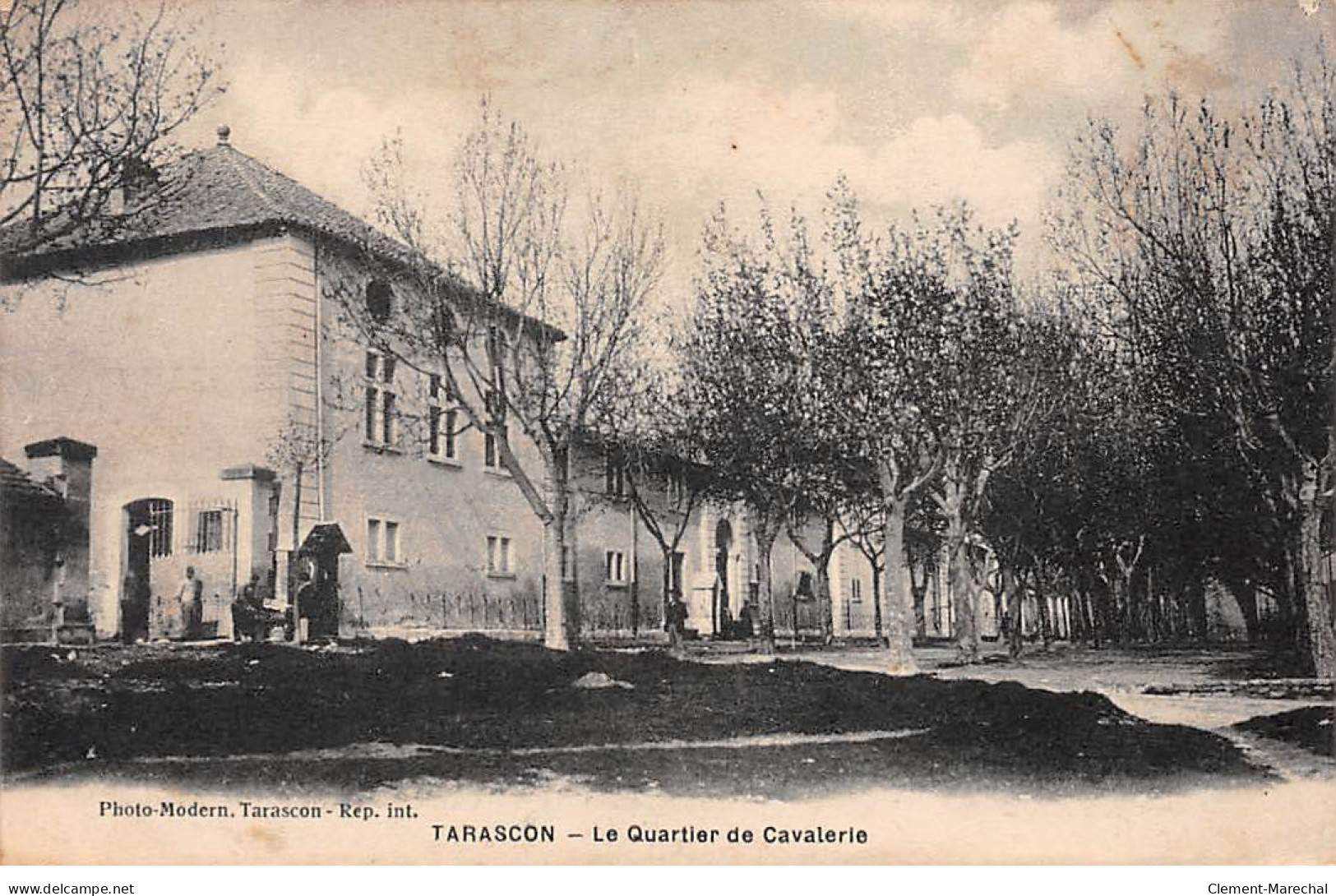 TARASCON - Le Quartier De Cavalerie - Très Bon état - Tarascon