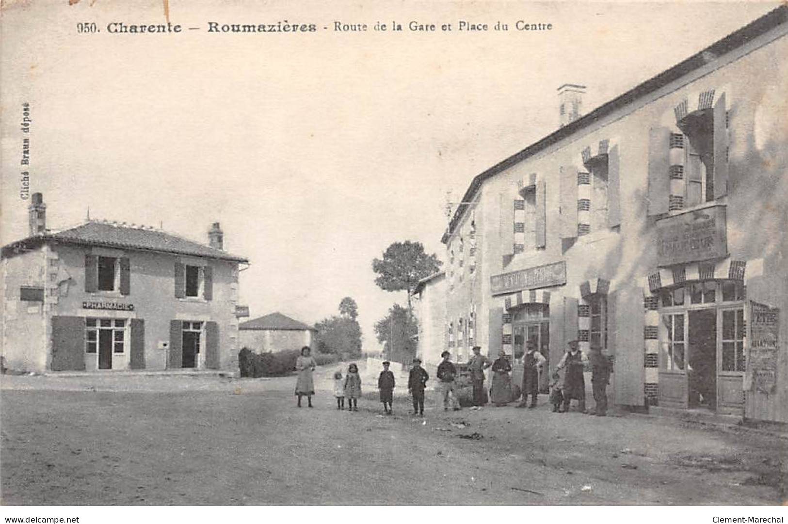 ROUMAZIERES - Route De La Gare Et Place Du Centre - Très Bon état - Other & Unclassified