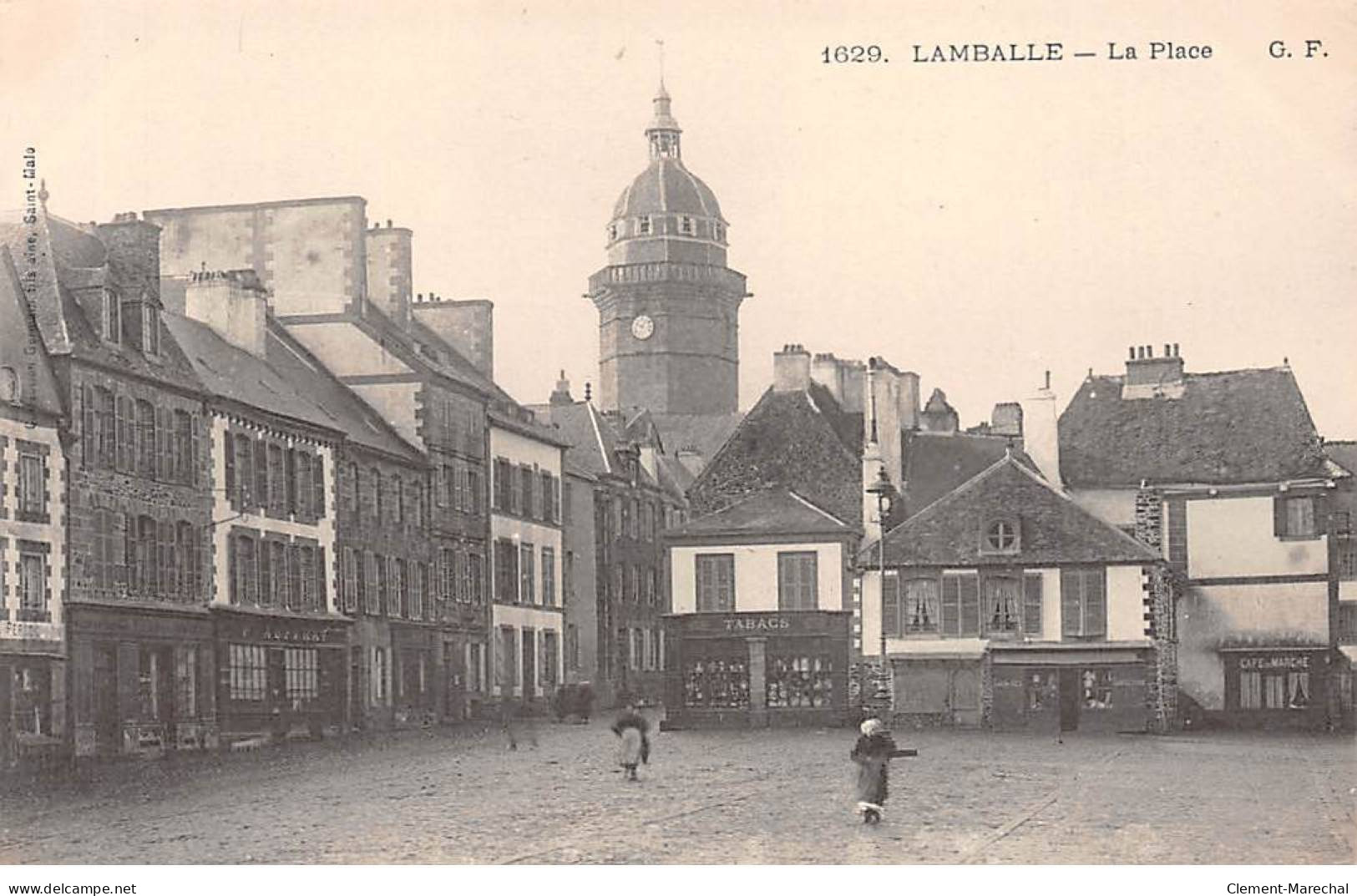 LAMBALLE - Eglise Saint Martin - Très Bon état - Lamballe