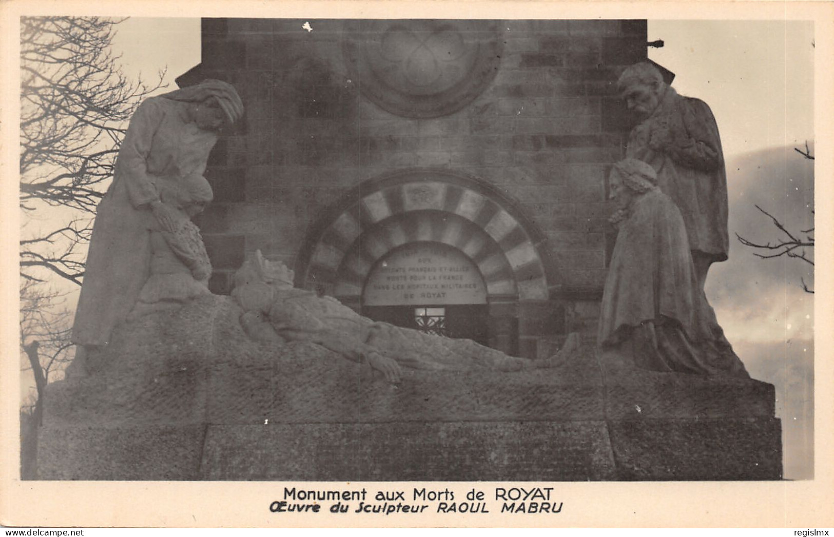 63-ROYAT-MONUMENT AUX MORTS-N°584-C/0321 - Royat