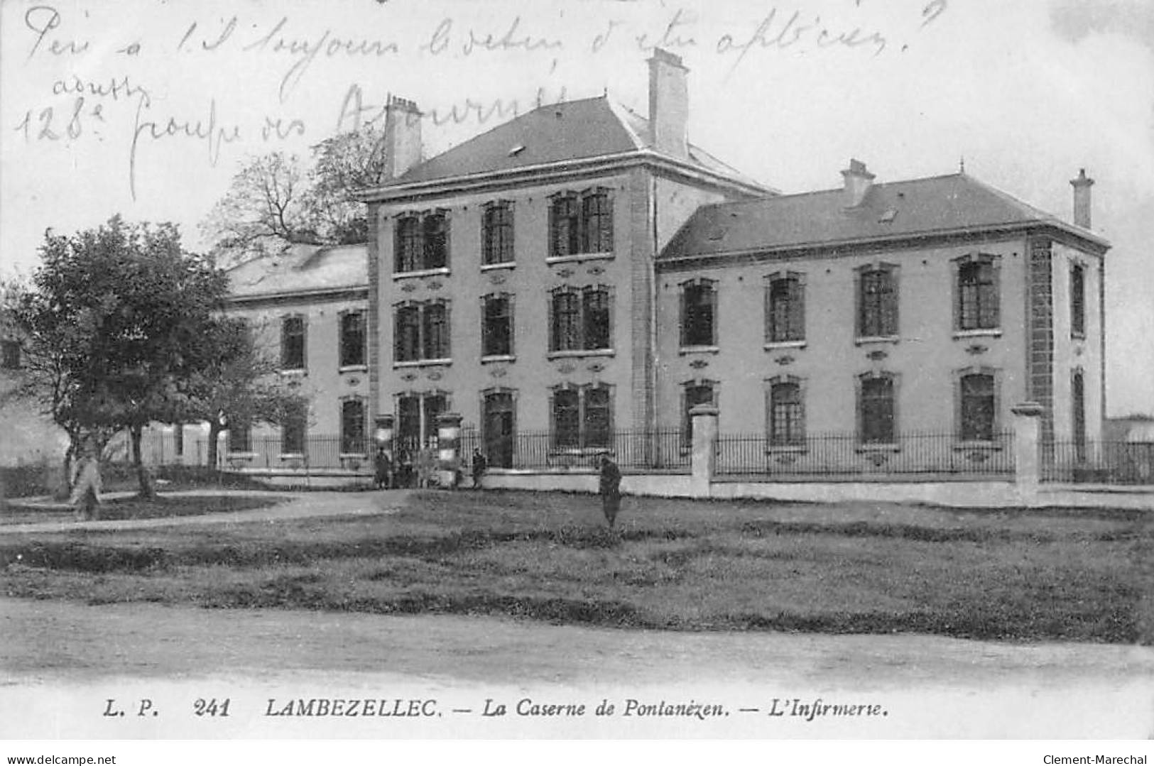 LAMBEZELLEC - La Caserne De Pontanézen - L'Infirmerie - Très Bon état - Andere & Zonder Classificatie