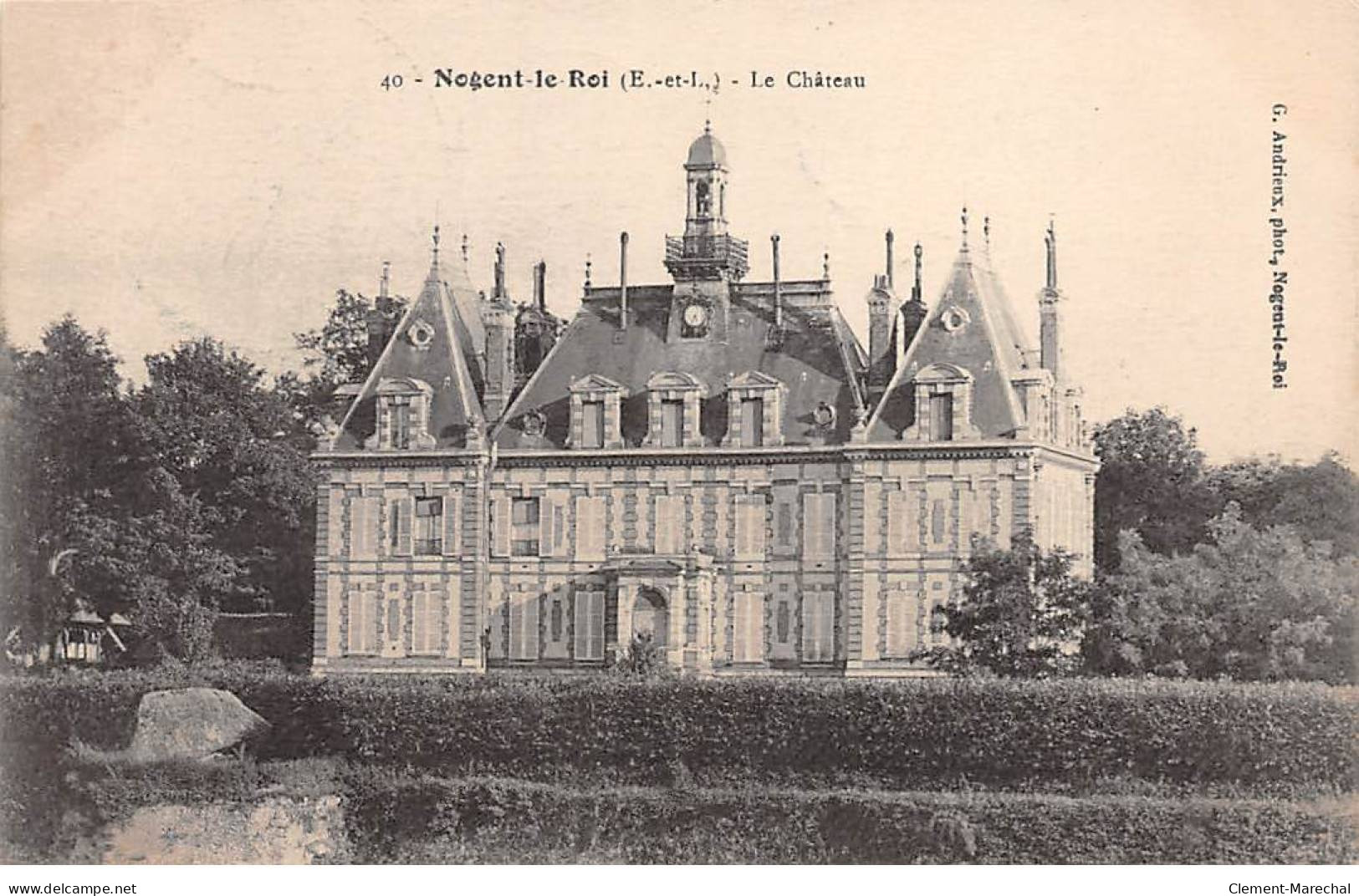 NOGENT LE ROI - Le Château - Très Bon état - Nogent Le Roi