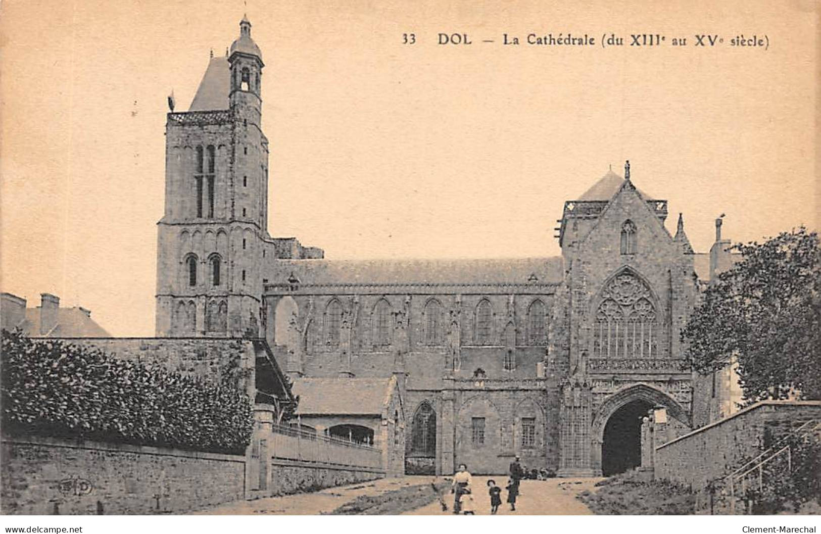 DOL - La Cathédrale - Très Bon état - Dol De Bretagne