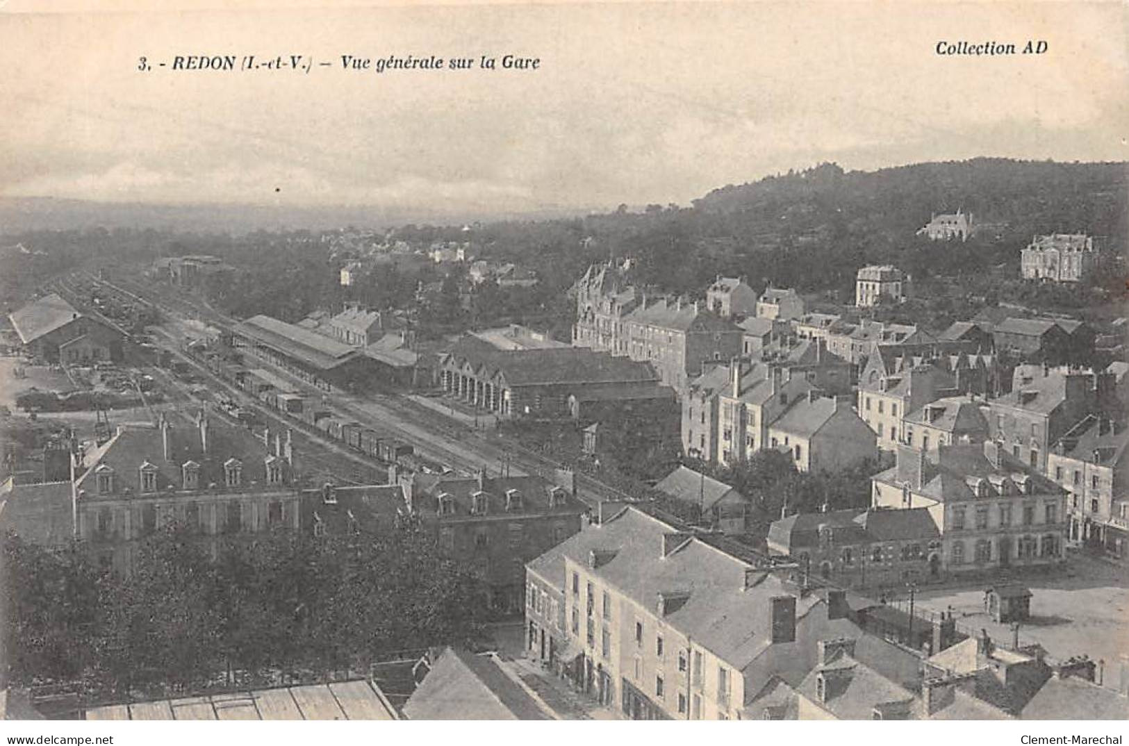 REDON - Vue Générale Sur La Gare - Très Bon état - Redon