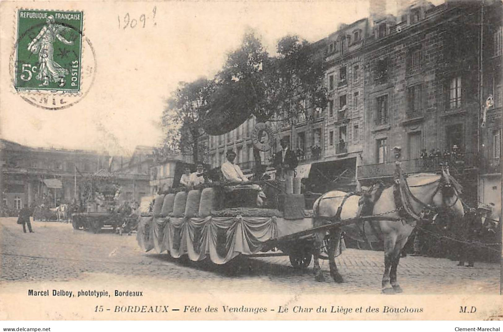 BORDEAUX - Fêtes Des Vendanges - Le Char Du Liège Et Des Bouchons - Très Bon état - Bordeaux