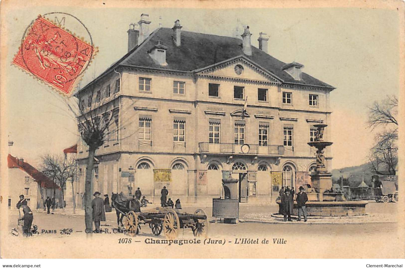 CHAMPAGNOLE - L'Hôtel De Ville - Très Bon état - Champagnole