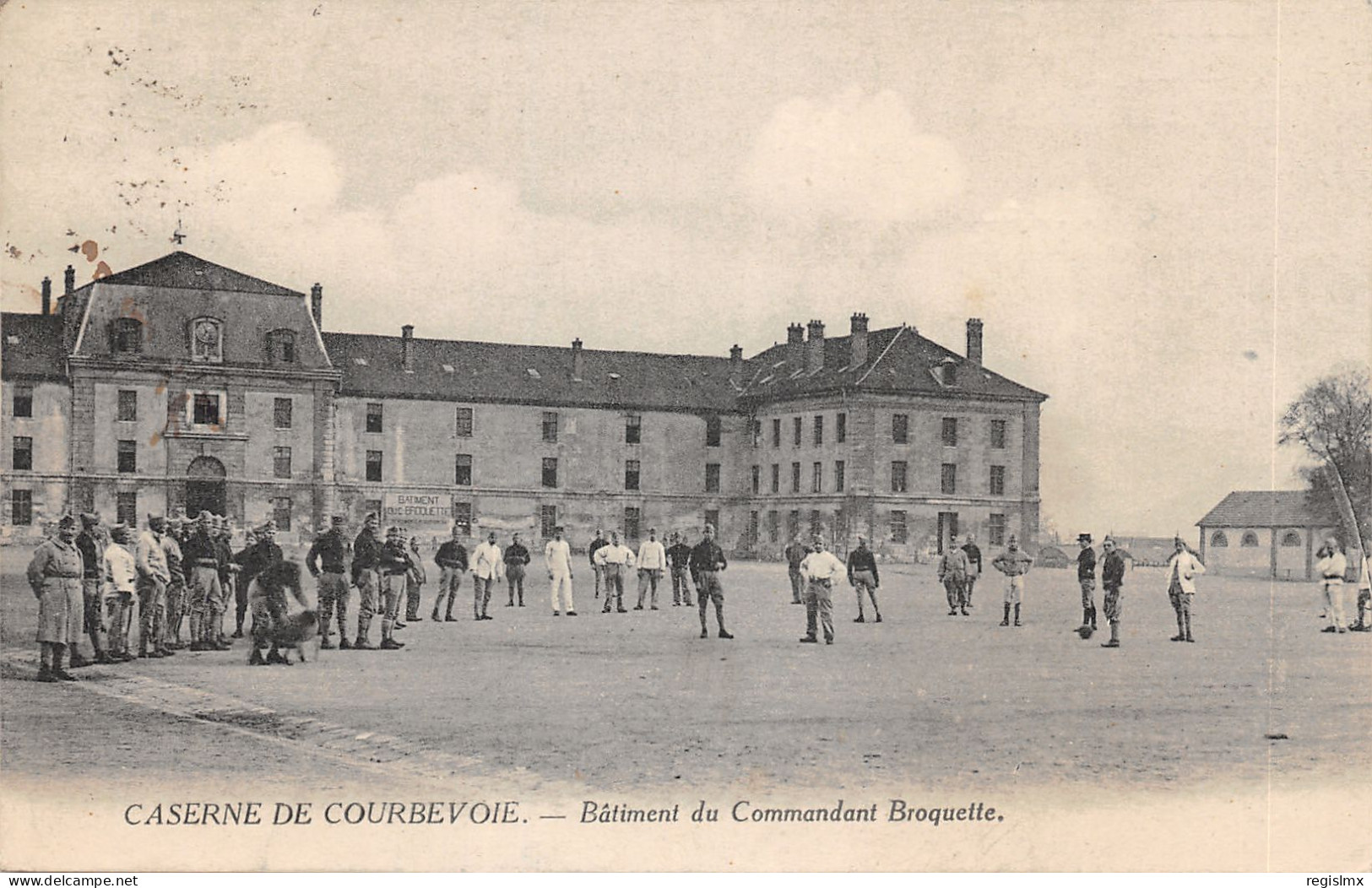 92-COURBEVOIE-LA CASERNE-N°585-F/0057 - Courbevoie