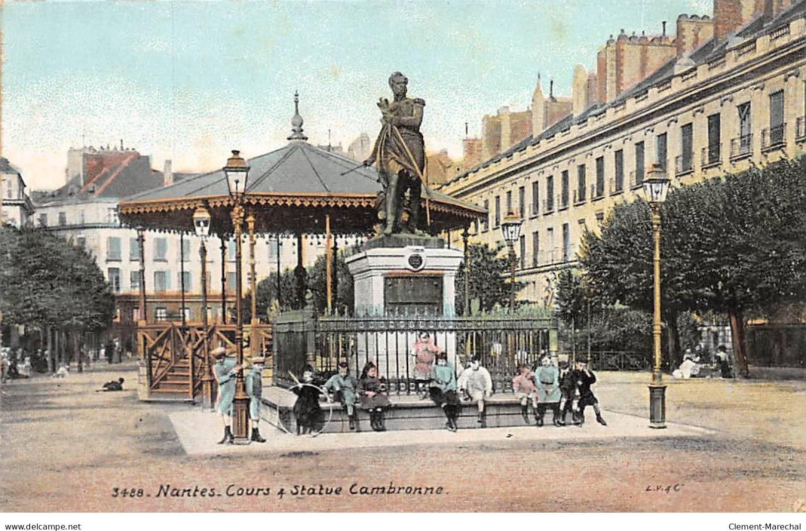 NANTES - Cours Et Statue Cambronne - état - Nantes