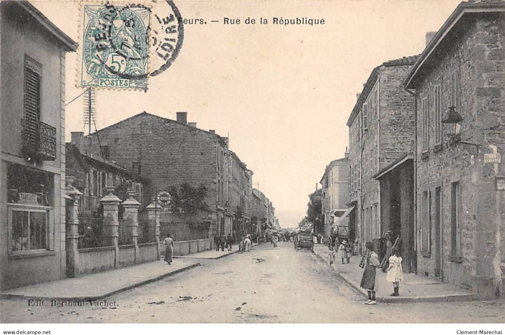 FEURS - Rue De La République - Très Bon état - Feurs