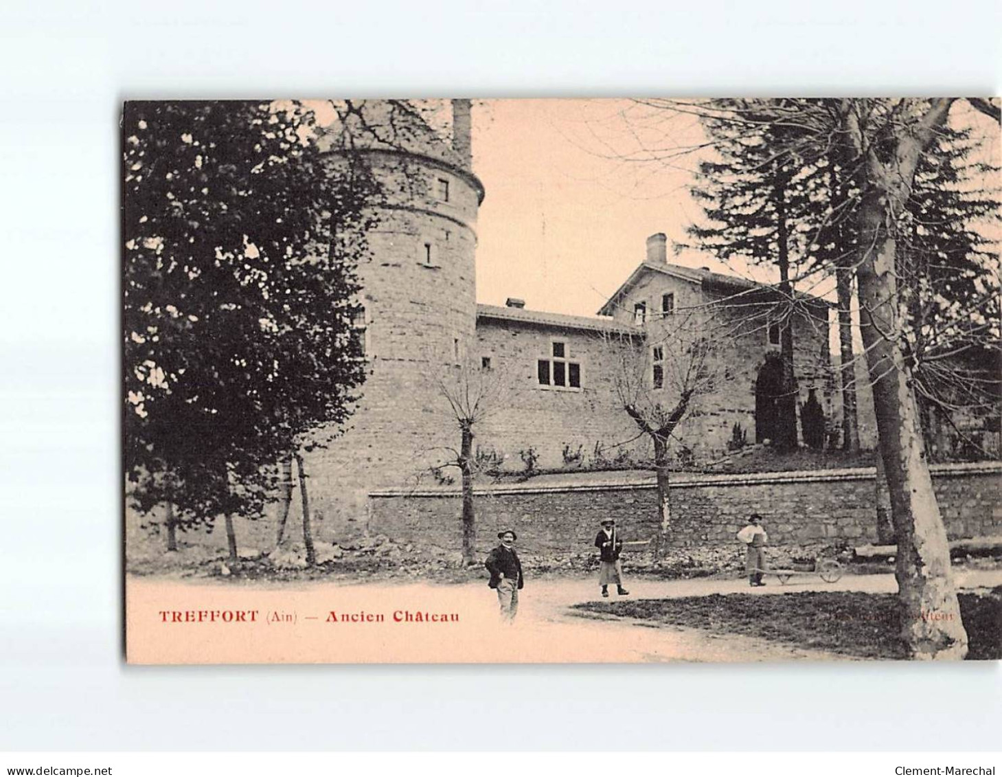 TREFFORT : Ancien Château - Très Bon état - Unclassified