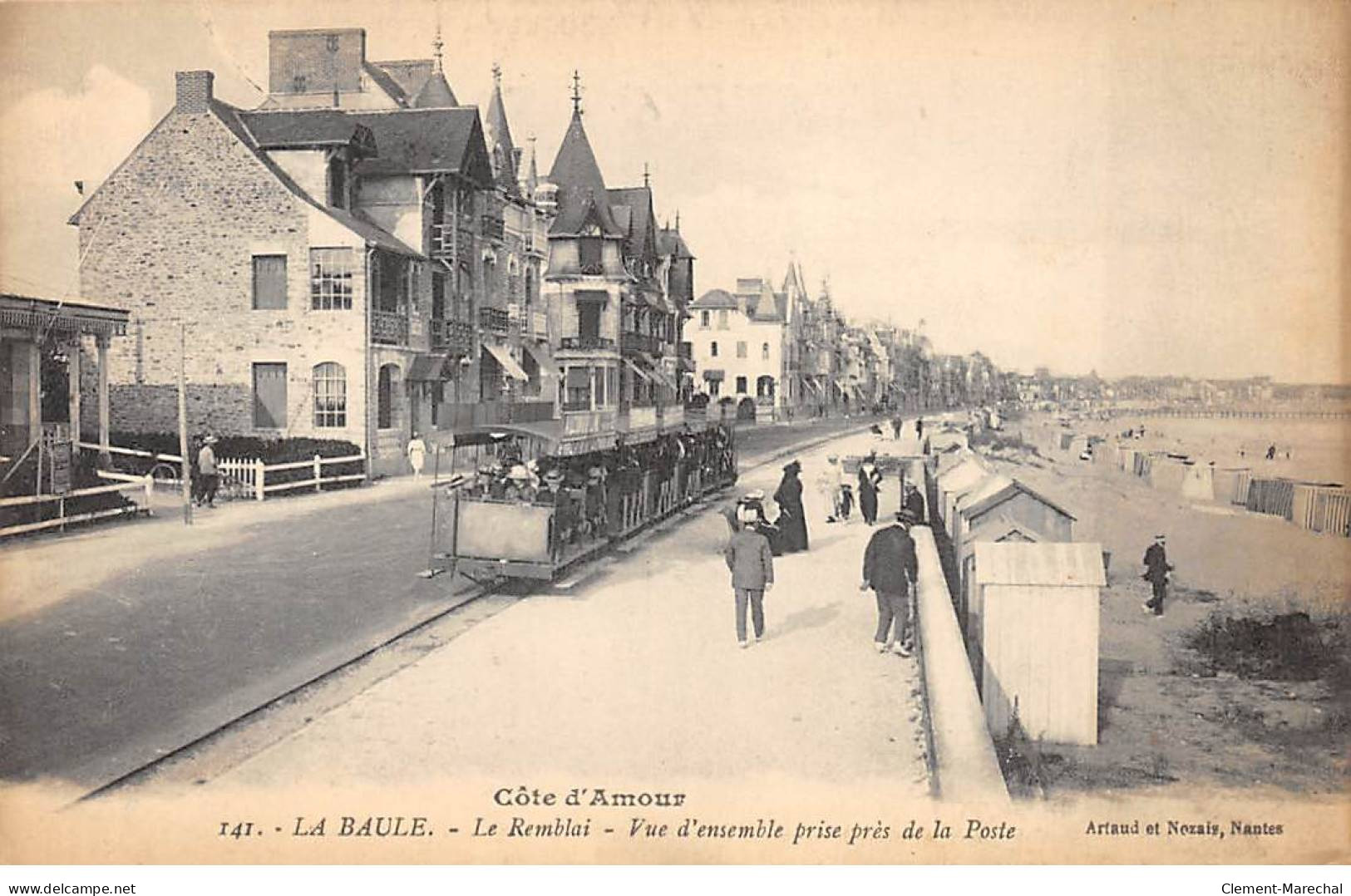 LA BAULE - Le Remblai - Vue D'ensemble Prise Près De La Poste - Très Bon état - La Baule-Escoublac