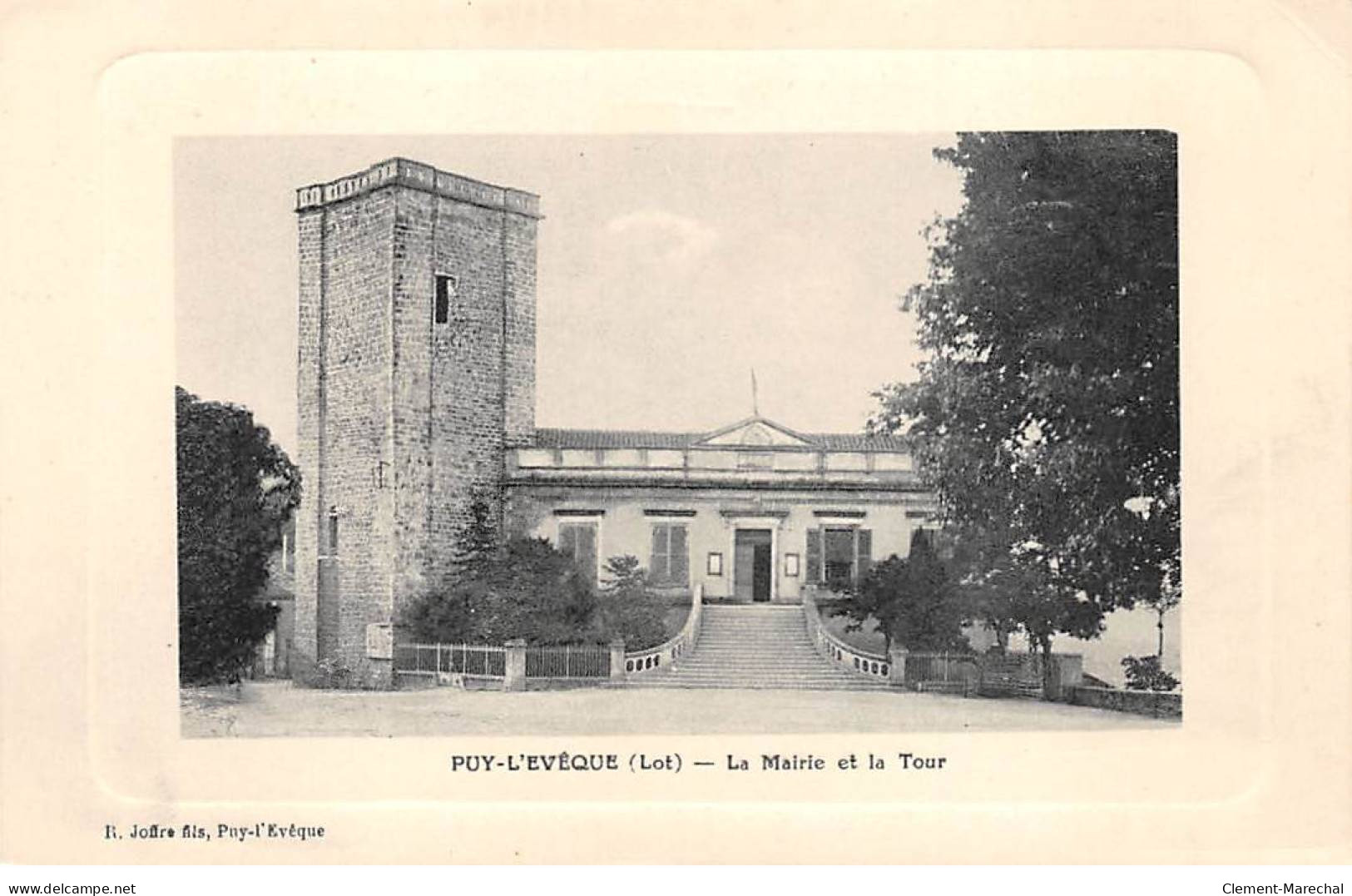 PUY L'EVEQUE - La Mairie Et La Tour - Très Bon état - Autres & Non Classés