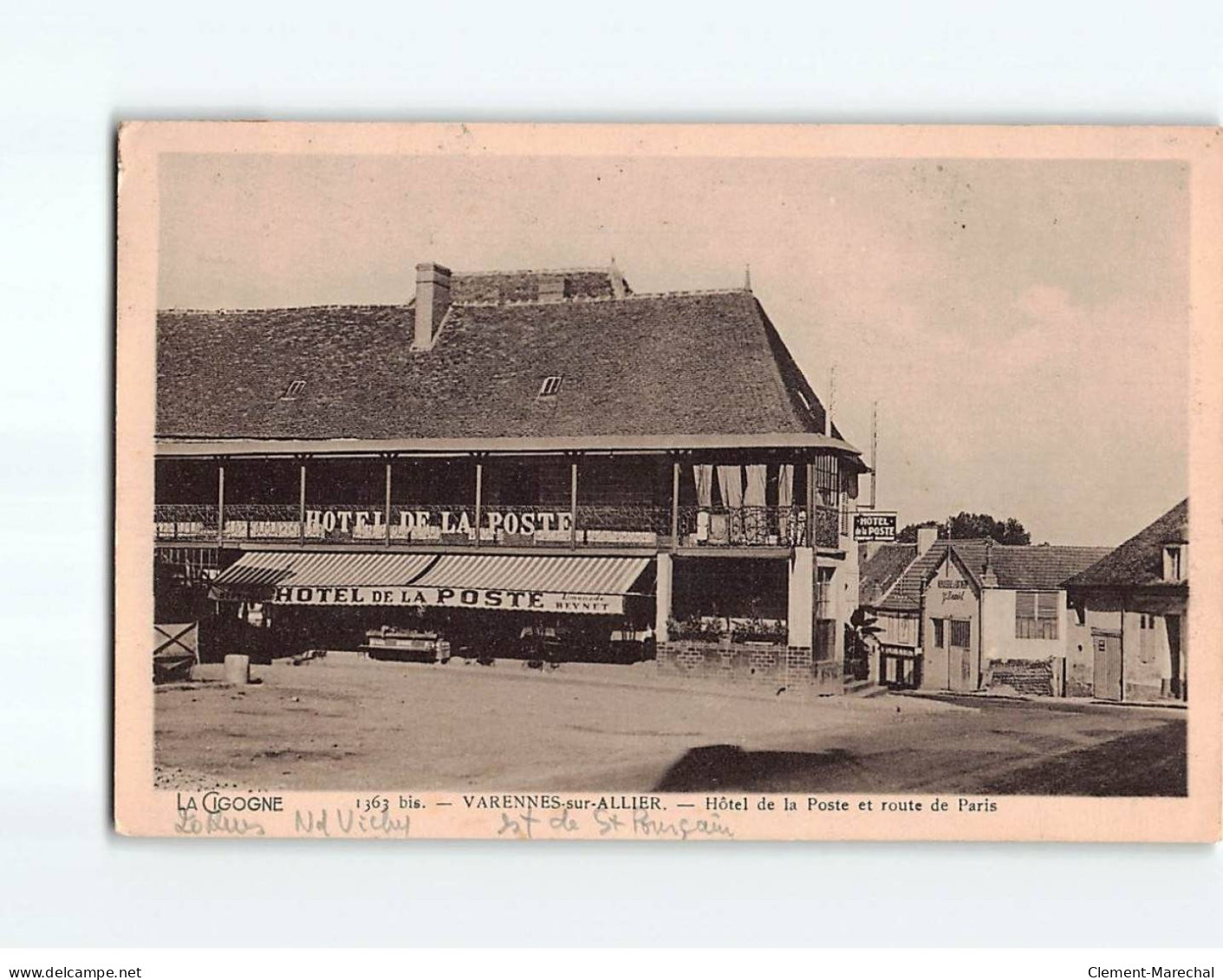 VARENNES SUR ALLIER : Hôtel De La Poste Et Route De Paris - Très Bon état - Other & Unclassified