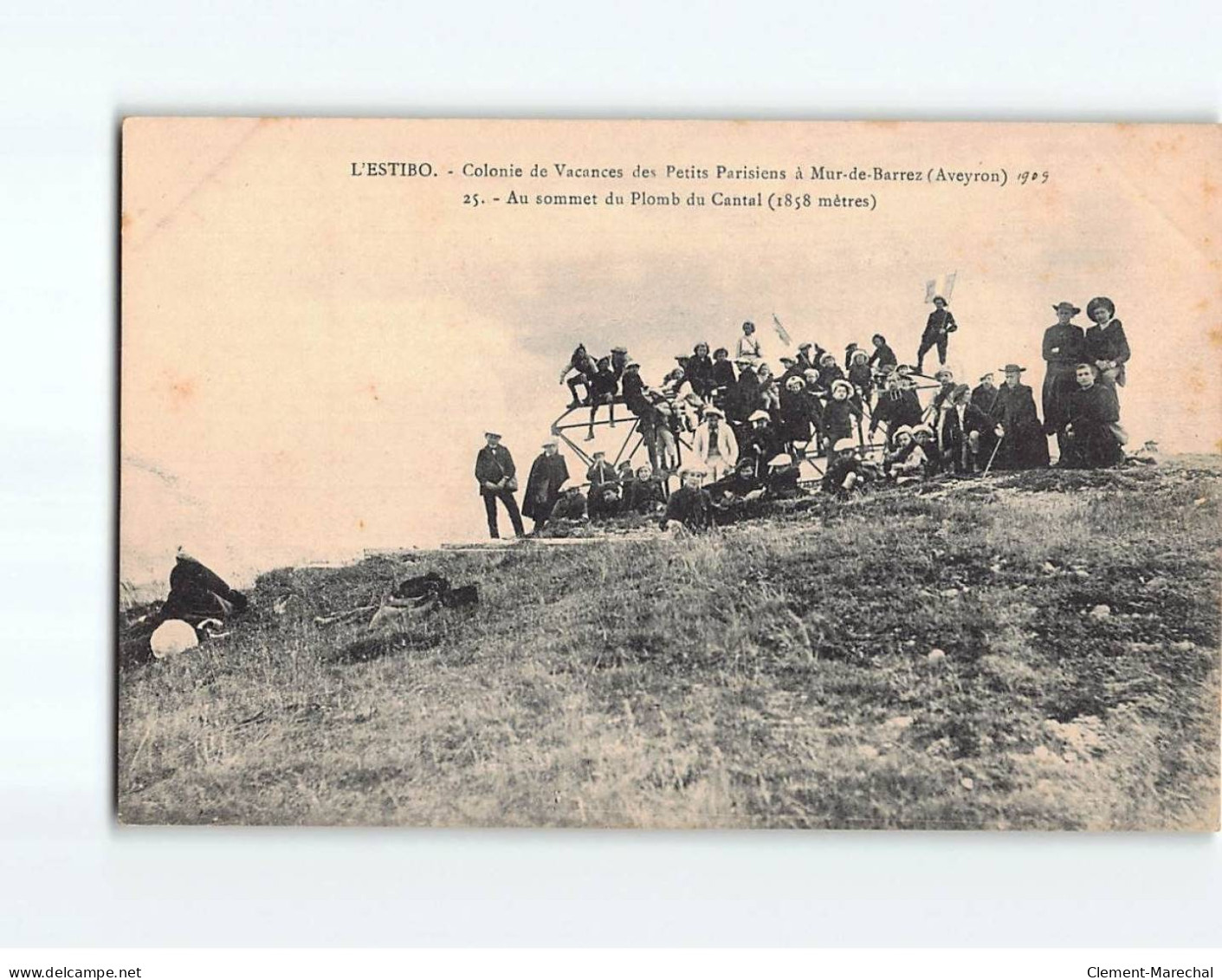 L'ESTIBO : Colonie De Vacances Des Petits Parisiens à Mur-de-Barrez, Au Sommet Du Plomb Du Cantal - Très Bon état - Sonstige & Ohne Zuordnung