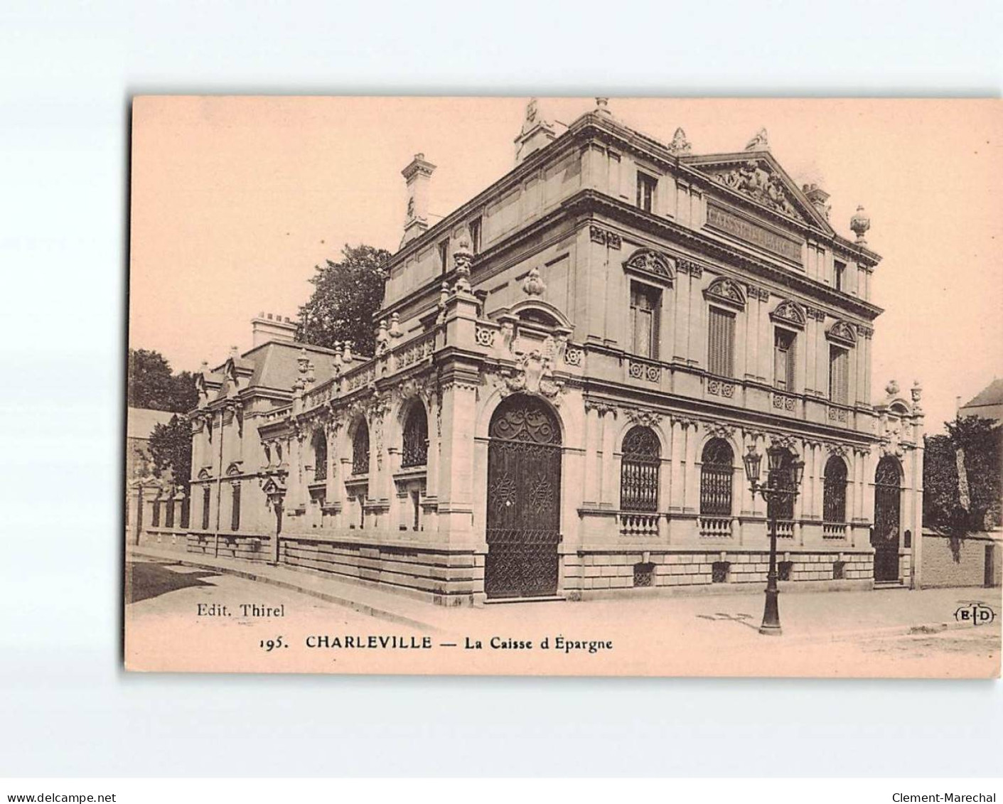 CHARLEVILLE : La Caisse D'Epargne - Très Bon état - Charleville