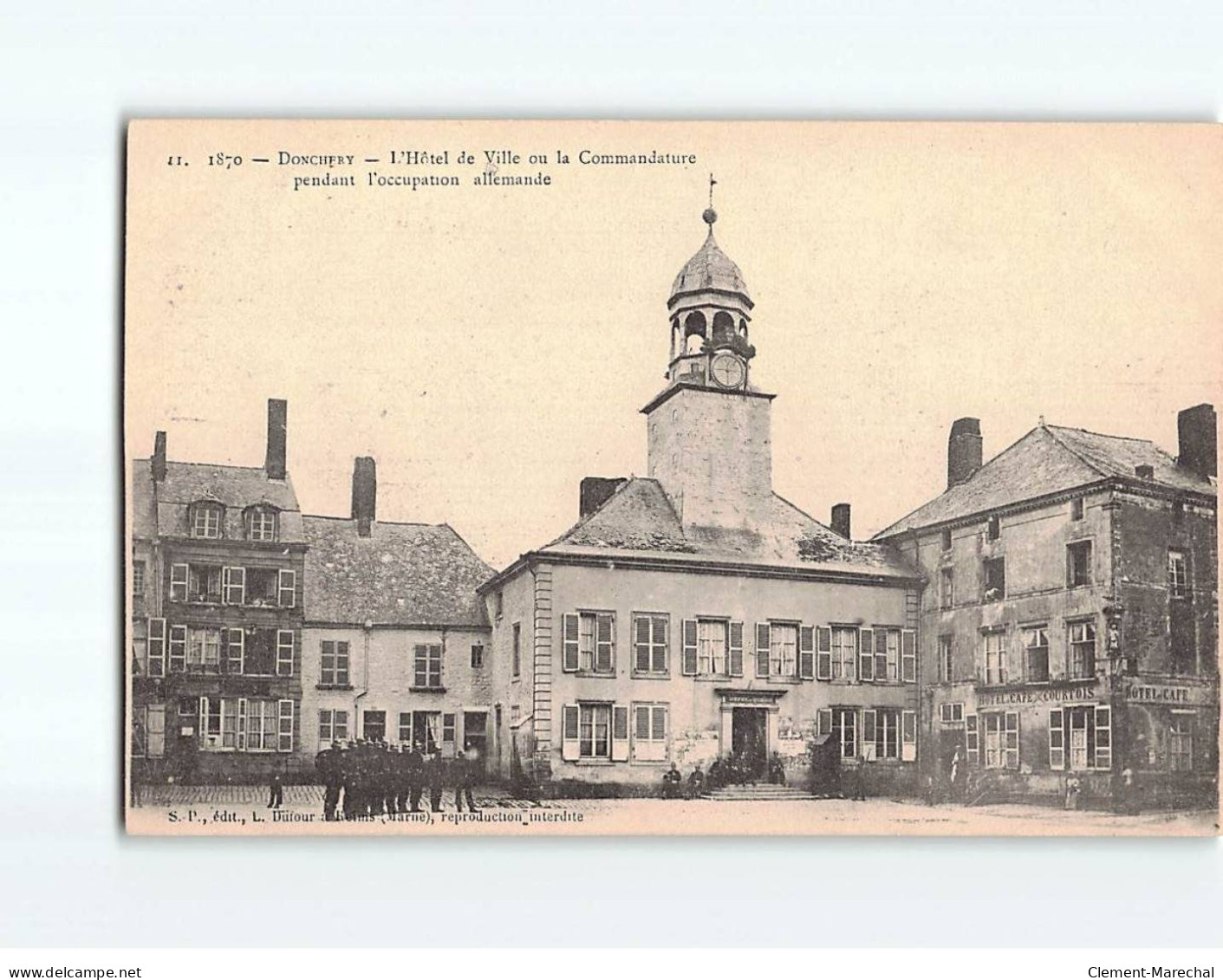 DONCHERY : L'hôtel De Ville Ou La Commandature Pendant L'occupation Allemande - Très Bon état - Other & Unclassified