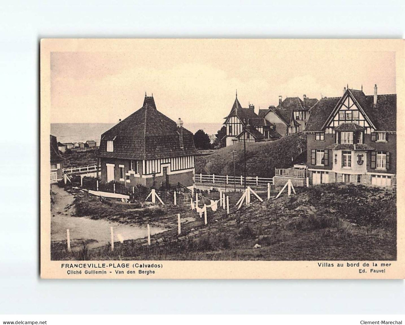 FRANCEVILLE PLAGE : Villas Au Bord De La Mer - Très Bon état - Autres & Non Classés