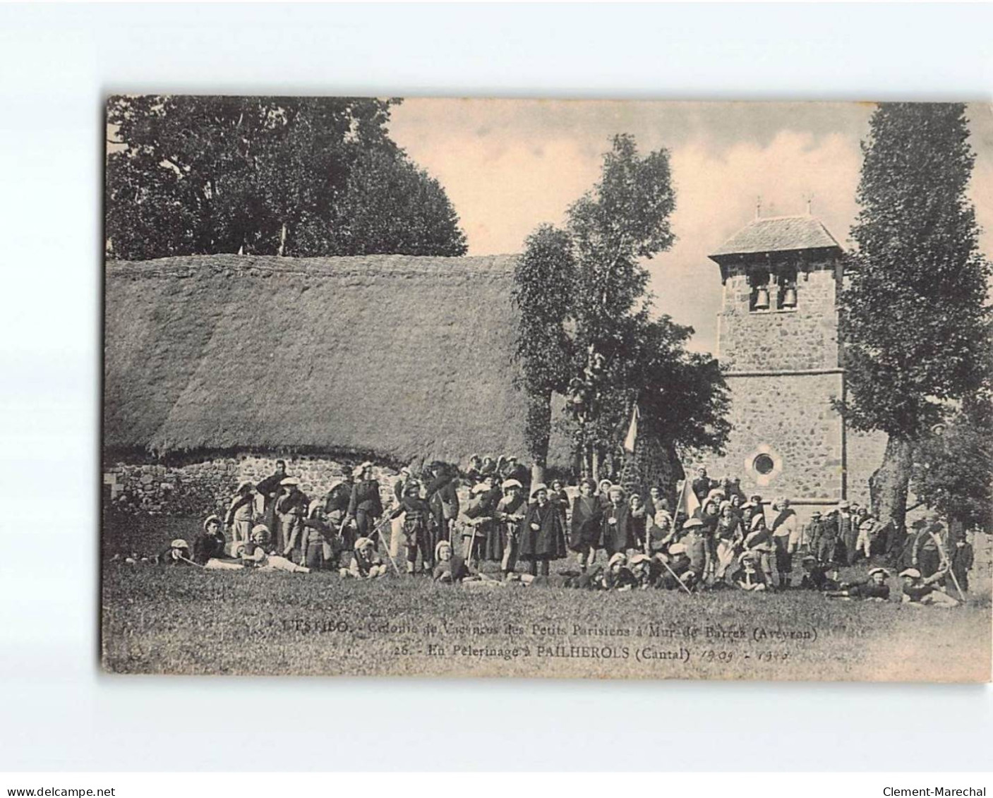 L'ESTIBO : Colonie De Vacances Des Petits Parisiens à Mur-de-Barrez, Pèlerinage à PEILHEROLS - Très Bon état - Andere & Zonder Classificatie