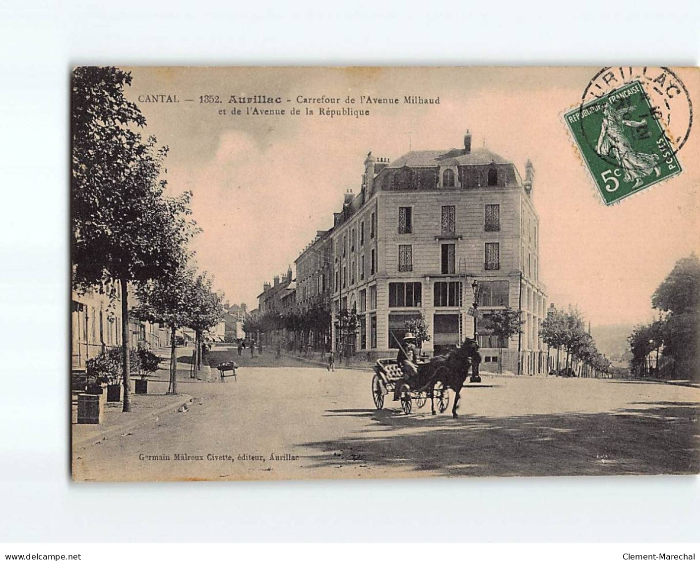 AURILLAC : Carrefour De L'Avenue Milhaud Et De L'Avenue De La République - Très Bon état - Aurillac