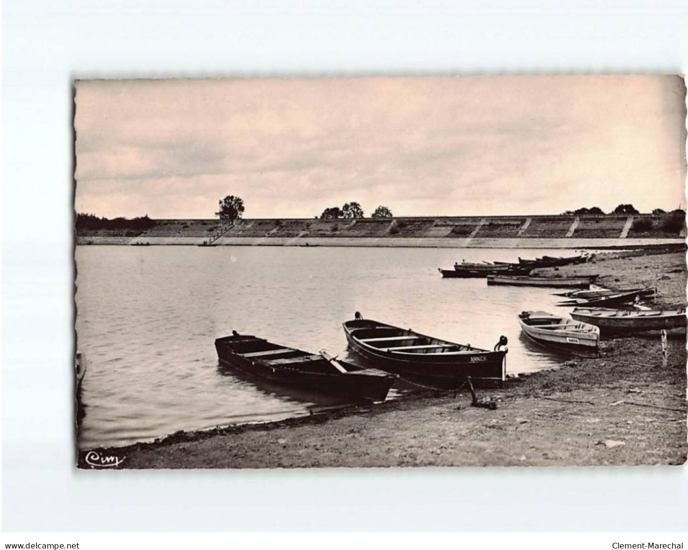 CERCEY : Un Coin Du Réservoir Avec Ses Barques - Très Bon état - Andere & Zonder Classificatie