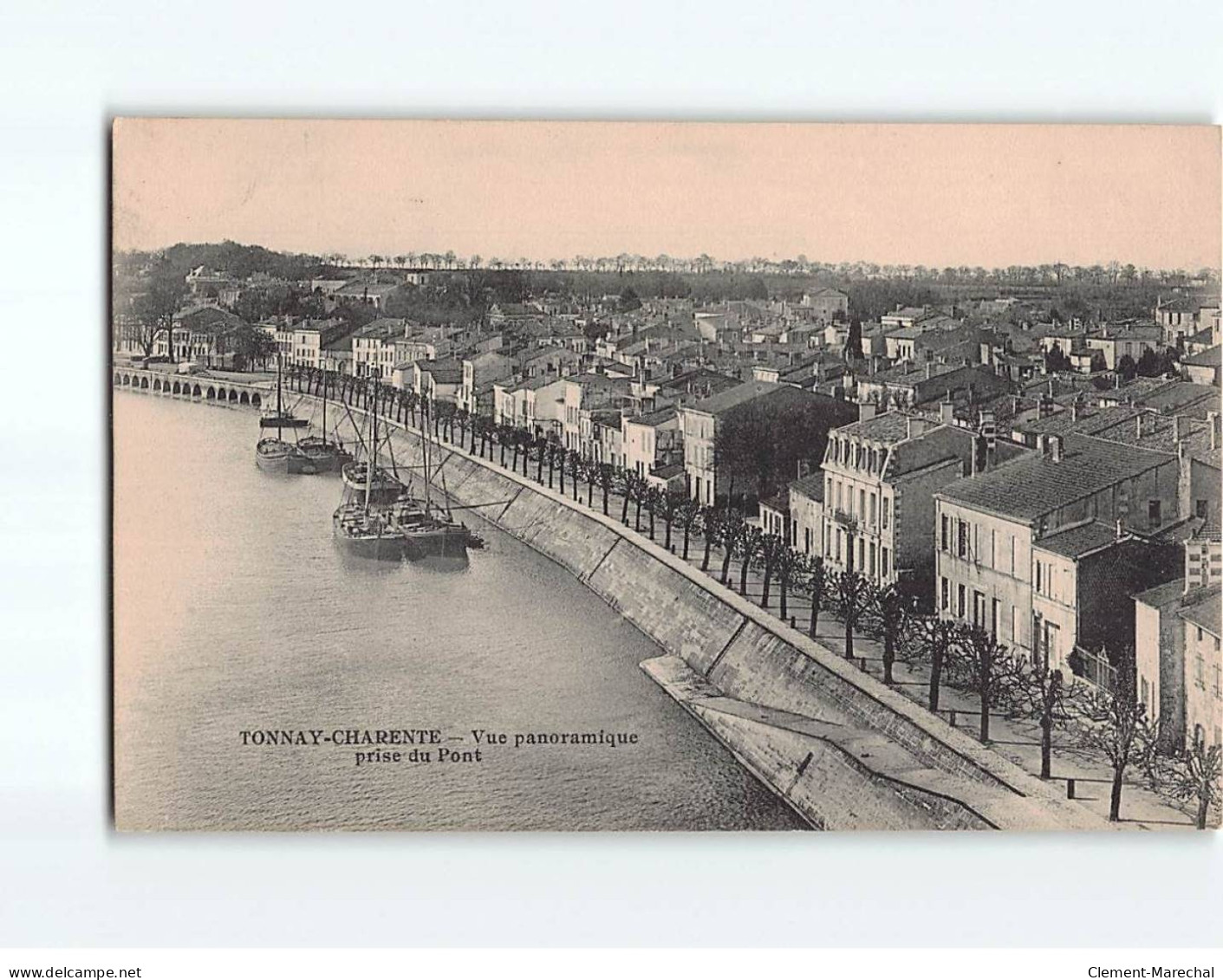 TONNAY CHARENTE : Vue Panoramique Prise Du Port - Très Bon état - Andere & Zonder Classificatie