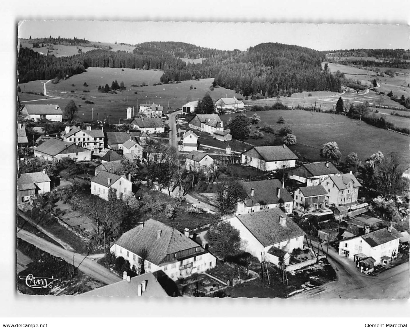 TREVILLERS : Vue Aérienne, Le Haut Du Village - Très Bon état - Other & Unclassified