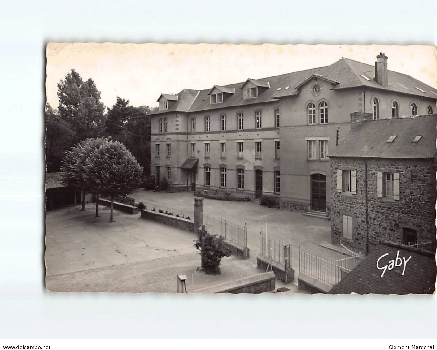 LAMBALLE : Ecole Saint-Joseph - Très Bon état - Lamballe