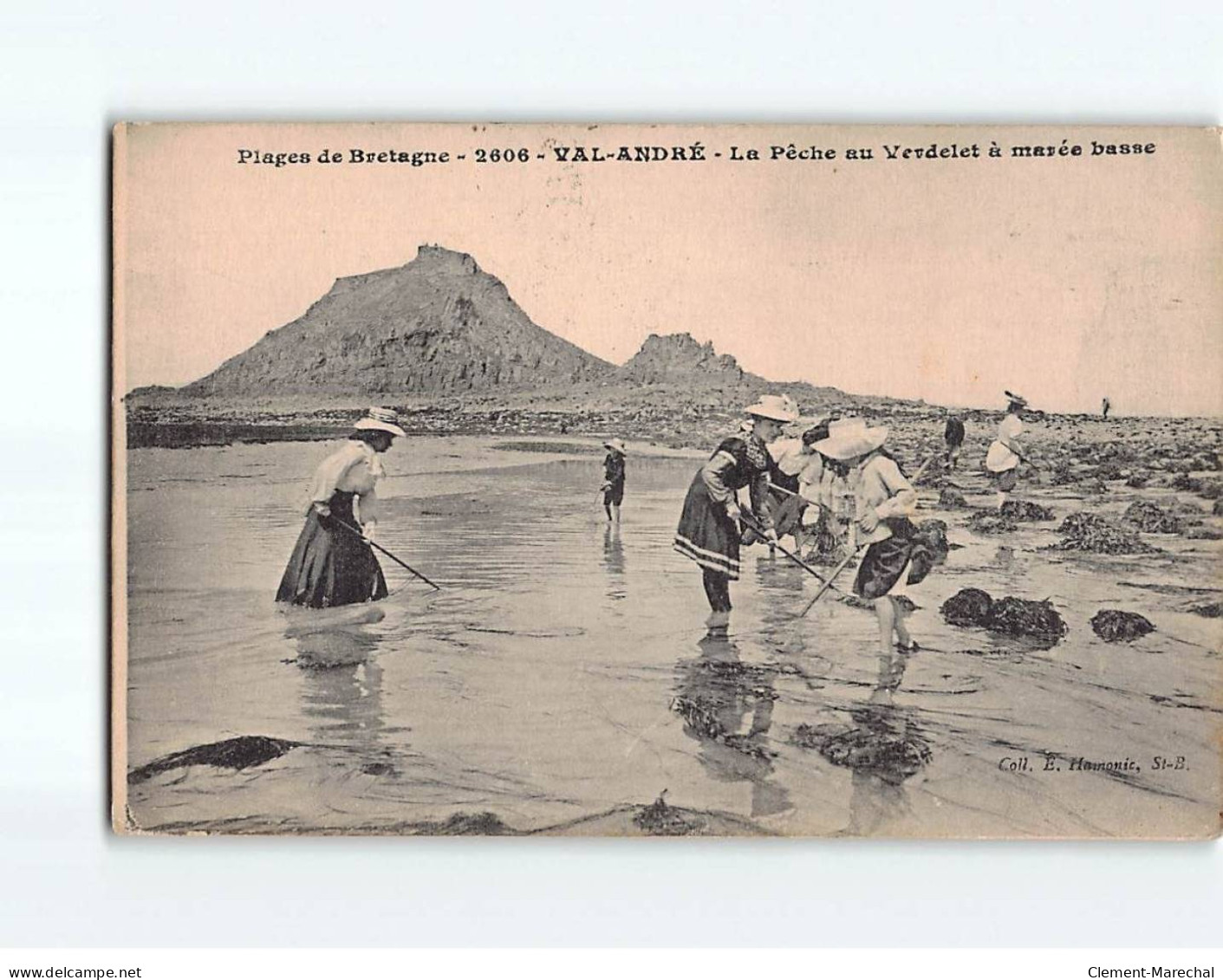 VAL ANDRE : La Pêche Au Verdelet à Marée Basse - état - Pléneuf-Val-André