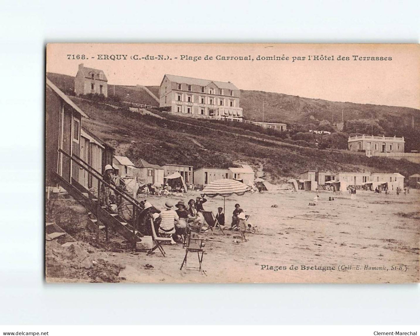 ERQUY : Plage De Carroual, Dominée Par L'Hôtel Des Terrasses - Très Bon état - Erquy