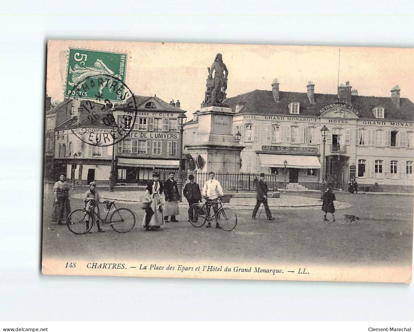 CHARTRES : La Place Des Epars Et L'Hôtel Du Grand Monarque - Très Bon état - Chartres
