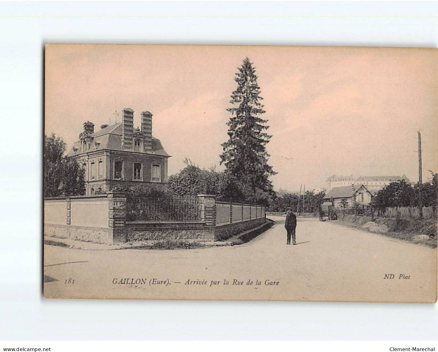 GAILLON : Arrivée Par La Rue De La Gare - Très Bon état - Autres & Non Classés