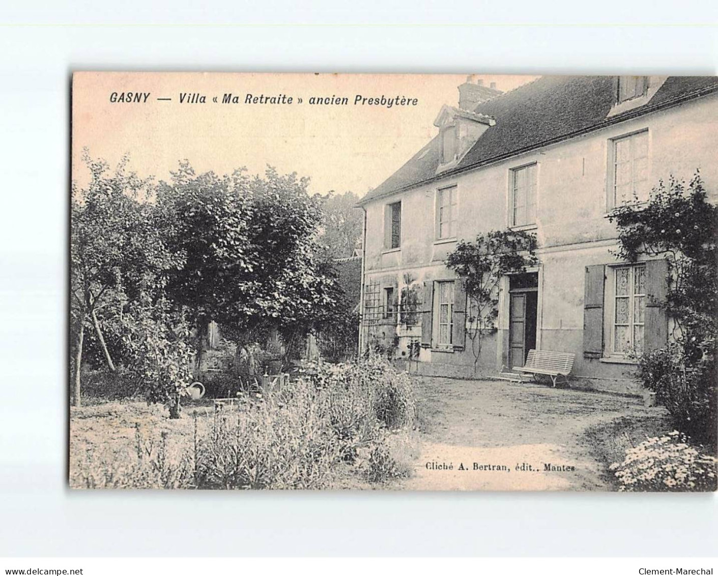 GASNY : Villa ""Ma Retraite"" Ancien Presbytère - Très Bon état - Andere & Zonder Classificatie