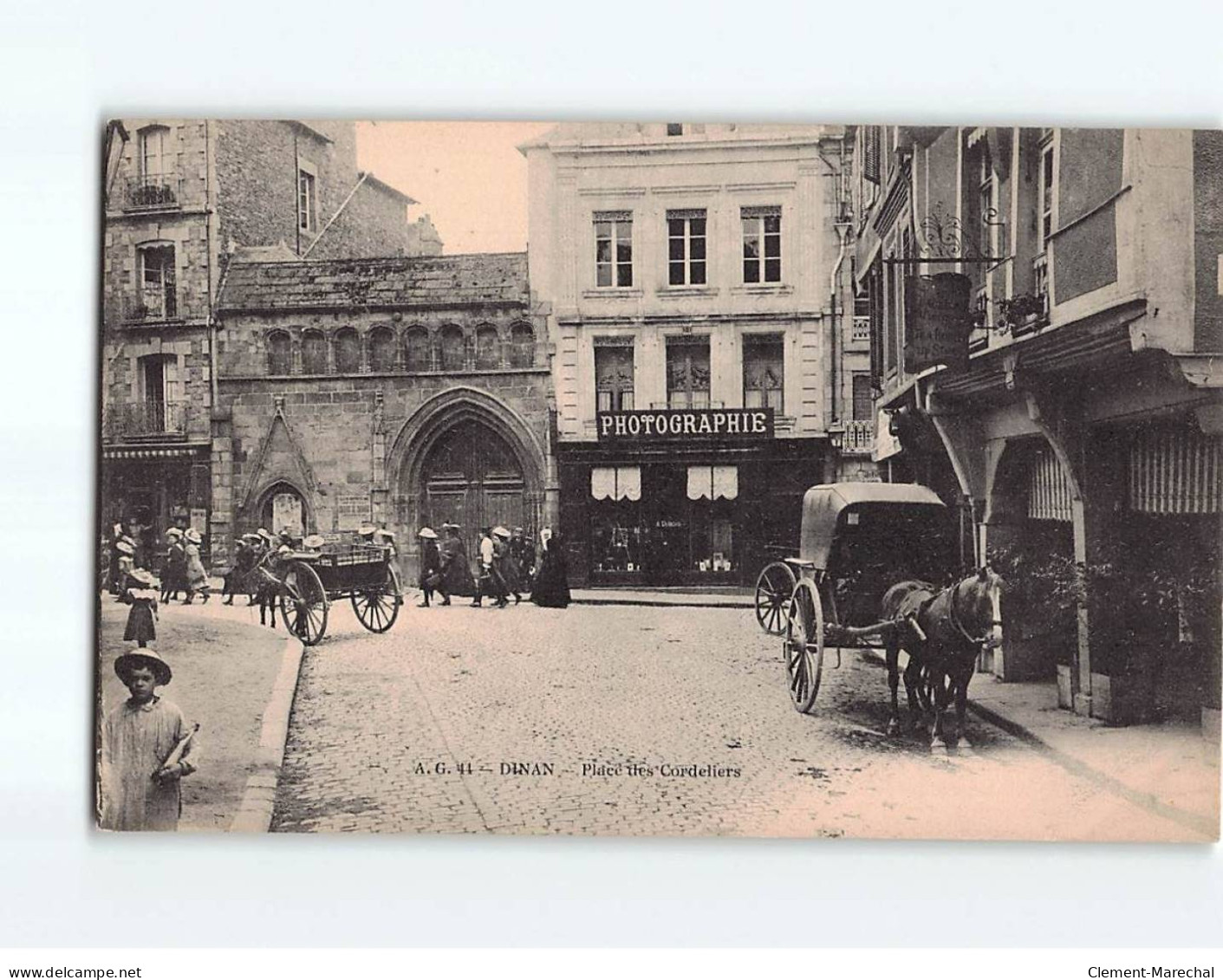 DINAN : Place Des Cordeliers - Très Bon état - Otros & Sin Clasificación