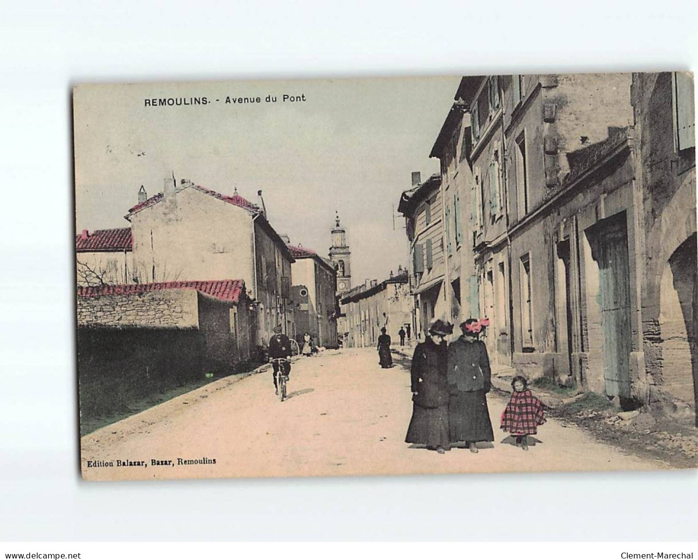 REMOULINS : Avenue Du Pont - état - Remoulins