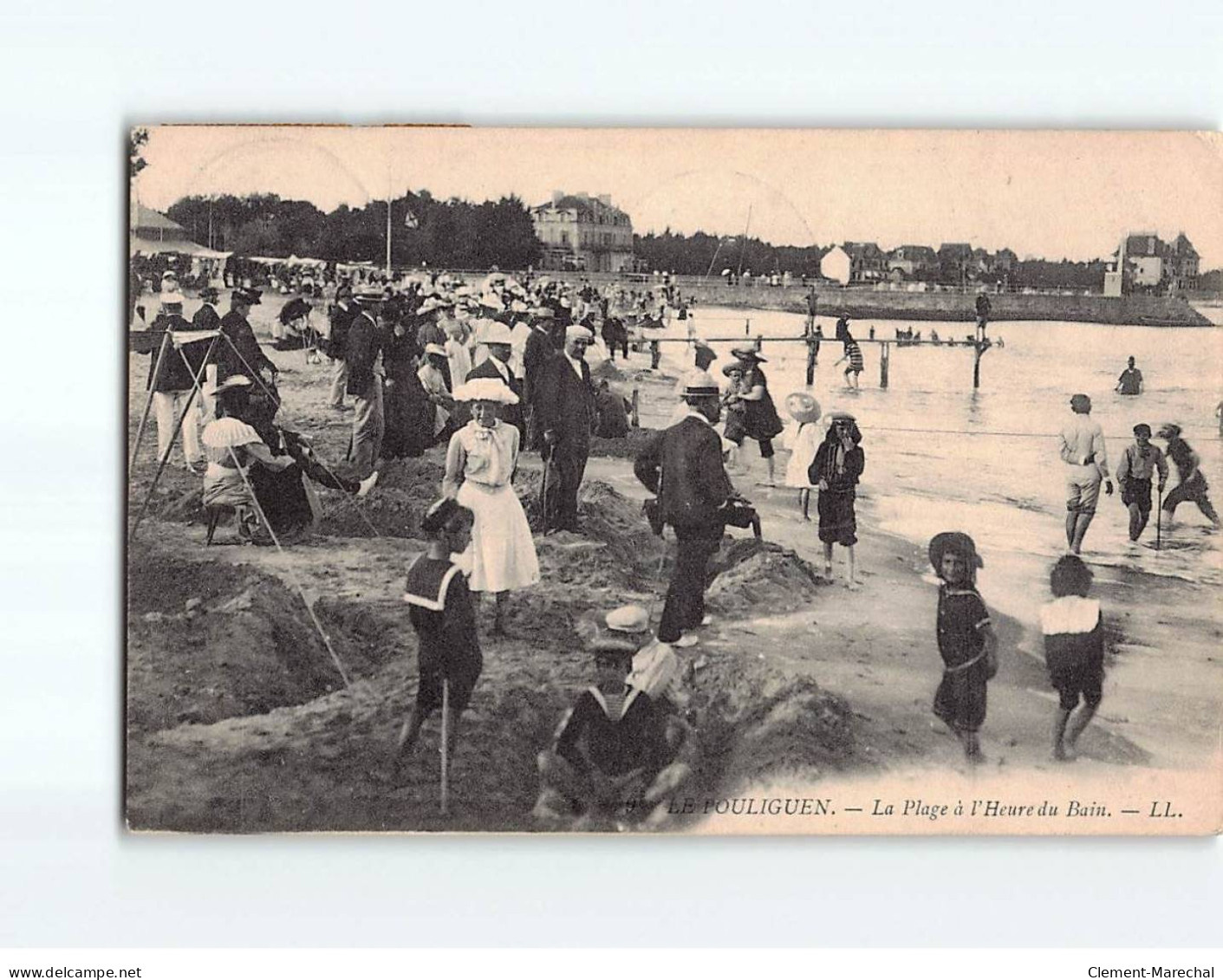 LE POULIGUEN : La Plage à L'heure Du Bain - état - Le Pouliguen