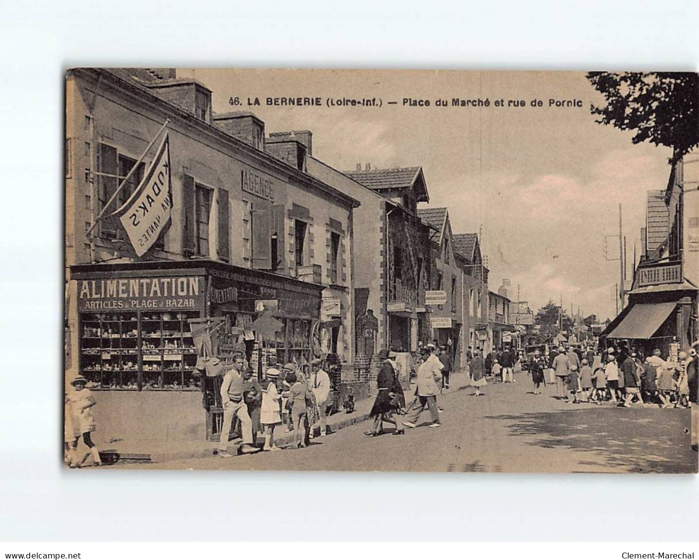 LA BERNERIE : Place Du Marché Et Rue De Pornic - Très Bon état - La Bernerie-en-Retz