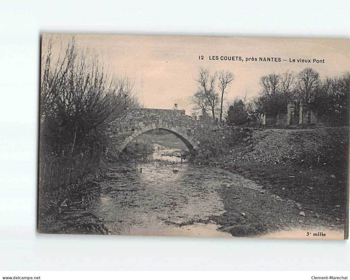 LES COUETS : Le Vieux Pont - Très Bon état - Andere & Zonder Classificatie