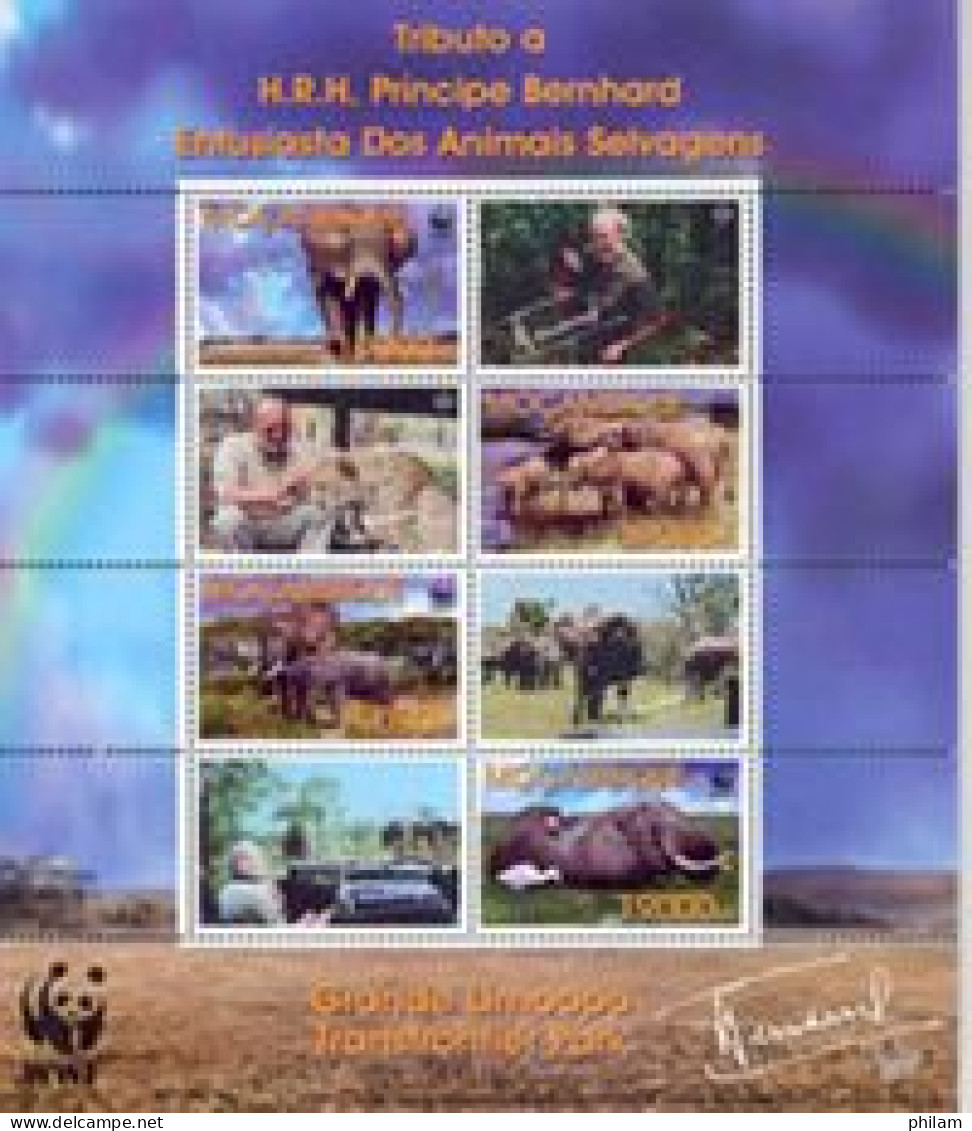 MOZAMBIQUE 2002 - Grand Parc Animalier- Feuillet De 8 Timbres - Mosambik