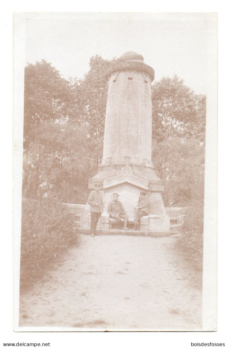 CARTE PHOTO ALLEMANDE DE DAMVILLERS. MEUSE-55. 14-18. 1WK. WW1. 1WELTKRIEG. SOLDATEN. - Autres & Non Classés