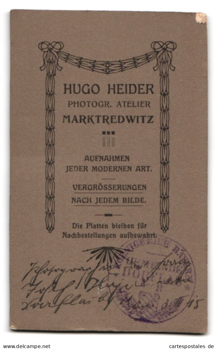 Fotografie Hugo Heider, Markt-Redwitz, Junger Mann In Kariertem Anzug  - Anonymous Persons