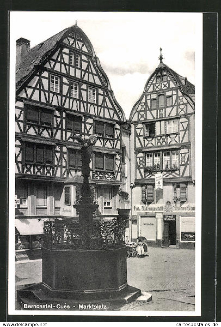 AK Bernkastel-Kues, Marktplatz Mit Geschäften Und Brunnen  - Sonstige & Ohne Zuordnung