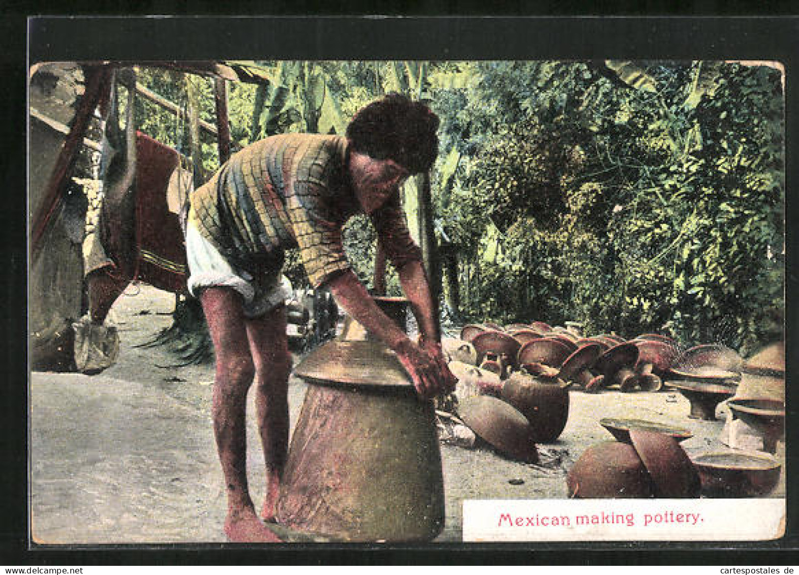 AK Mexican Making Pottery, Südamerika, Töpfer  - Non Classificati