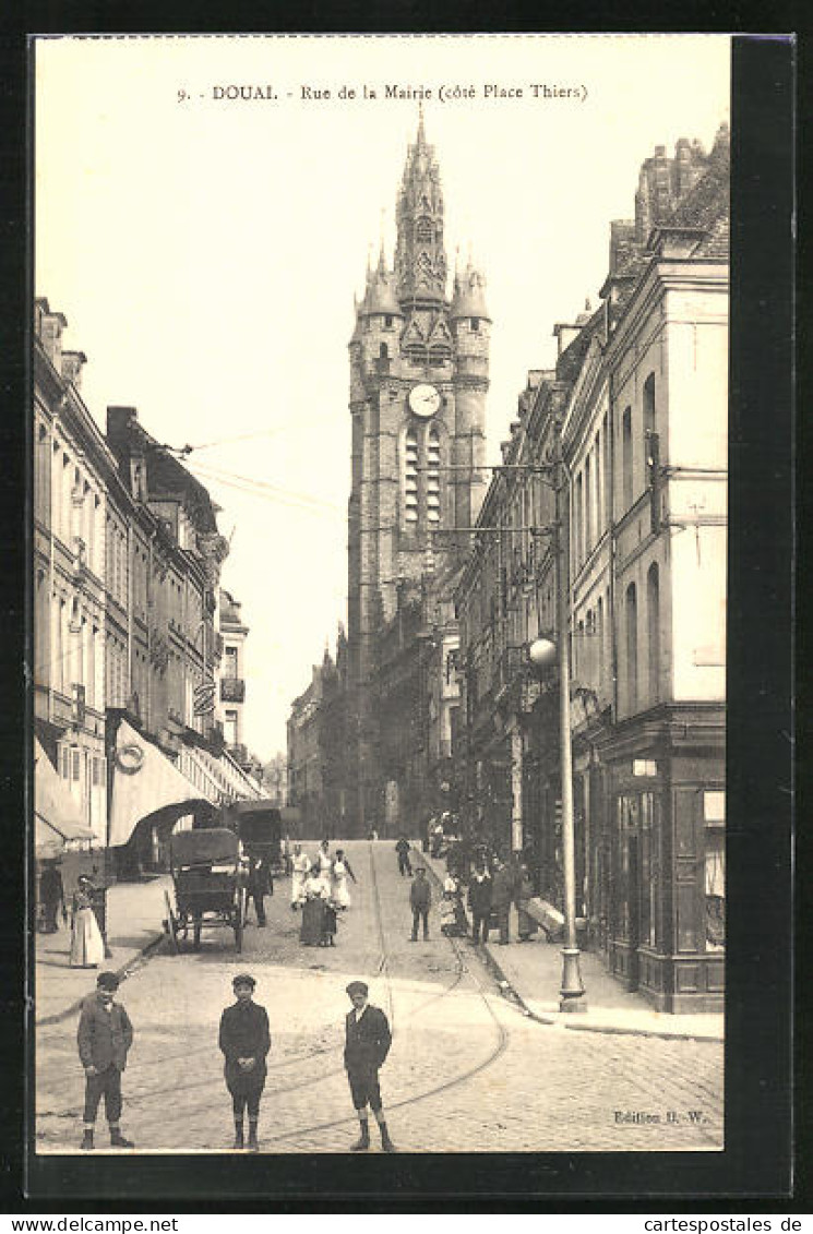 CPA Douai, Rue De La Mairie  - Douai