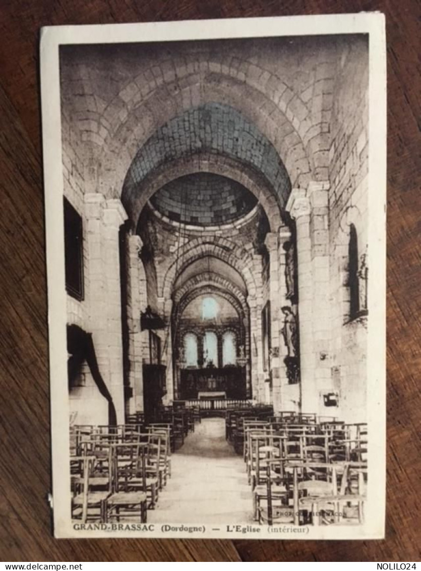 Cp 24 Dordogne, Grand Brassac L'Eglise, Intérieur, Photo Combier, Non écrite - Autres & Non Classés
