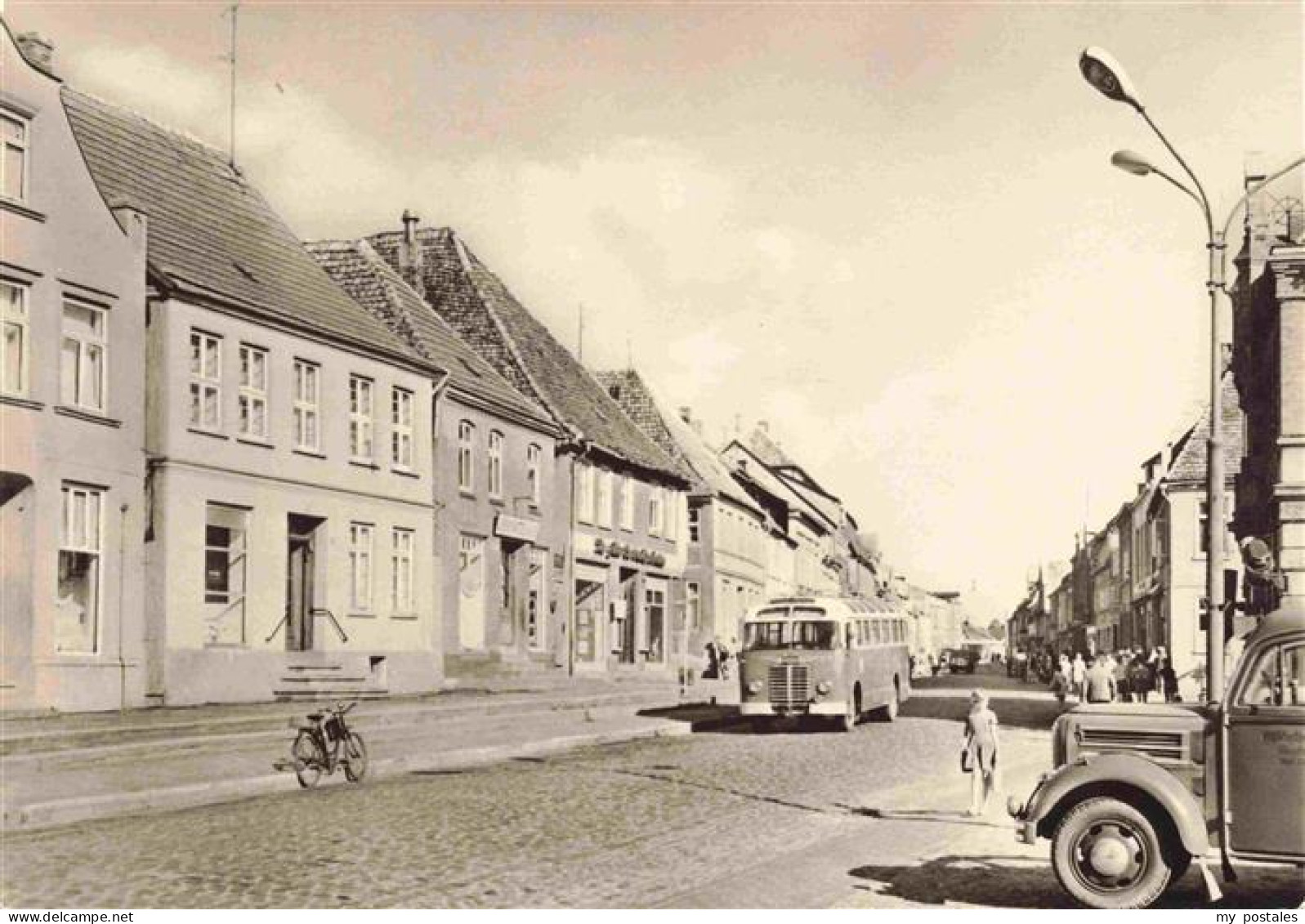 73975826 Gnoien Friedensstrasse Bus - Autres & Non Classés