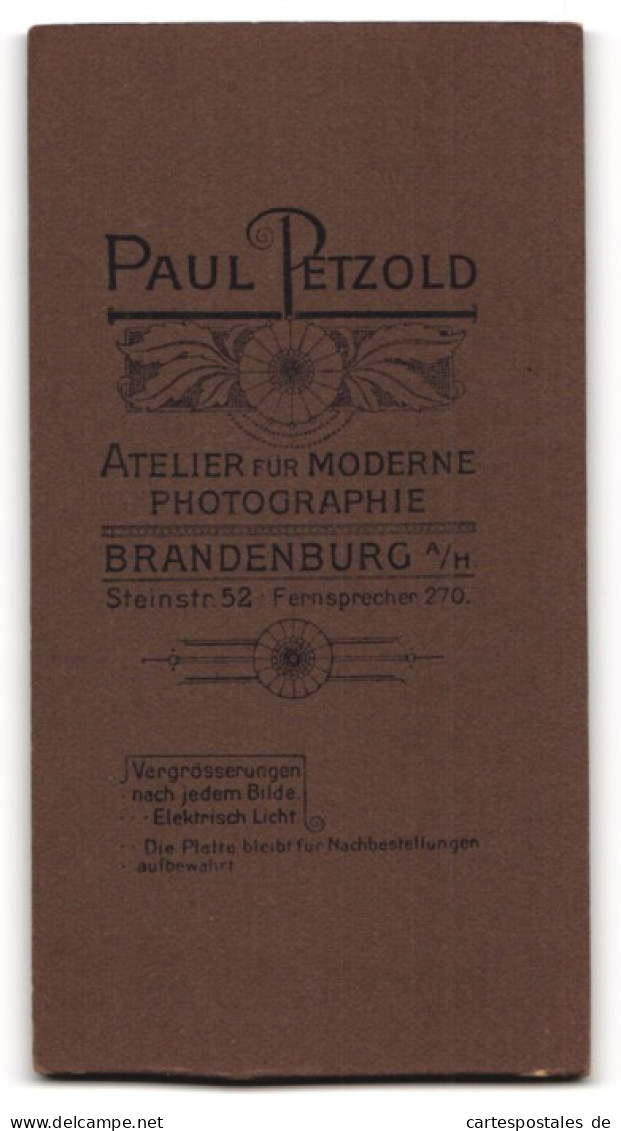 Fotografie Paul Petzold, Brandenburg A. H., Steinstrasse 52, Junger Soldat In Feldgrau Mit Krätzchen  - Anonieme Personen