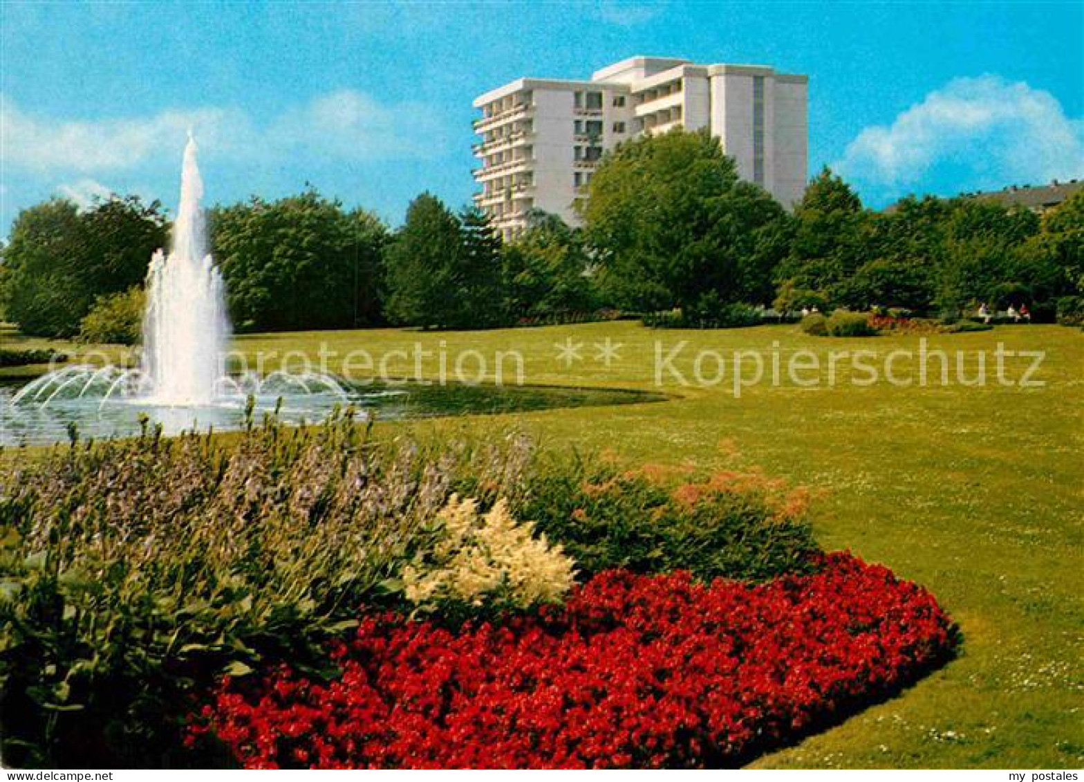 72917609 Bad Nauheim Neuer Kurpark Mit Spree Kurklinik Fontaene Bad Nauheim - Bad Nauheim