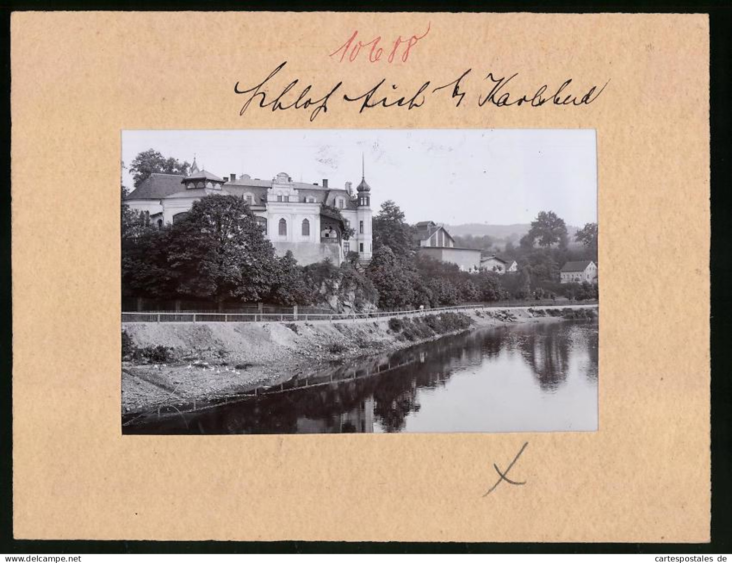 Fotografie Brück & Sohn Meissen, Ansicht Karlsbad, Uferpromenade Am Schloss Aich  - Plaatsen